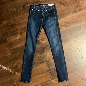 Rag and bone jeans size 27 dark wash skinny
